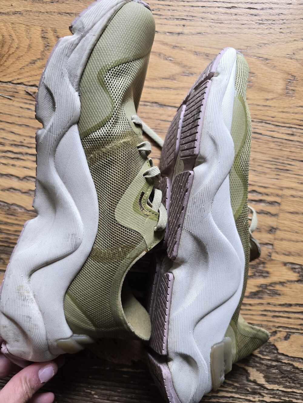 Sorel green & khaki sneakers women #sorel #outdoor 8 size